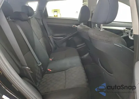 2009 Pontiac Vibe z USA, uszkodzony, nr VIN 5Y2SP67869Z464244